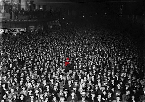A crowd of budget-averse consumers